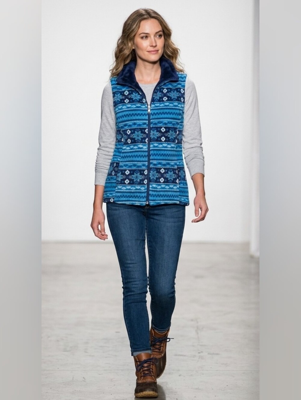 Lena Vest Women L Blue Petite  Fleece Mock Neck Snowflake Print Reversible